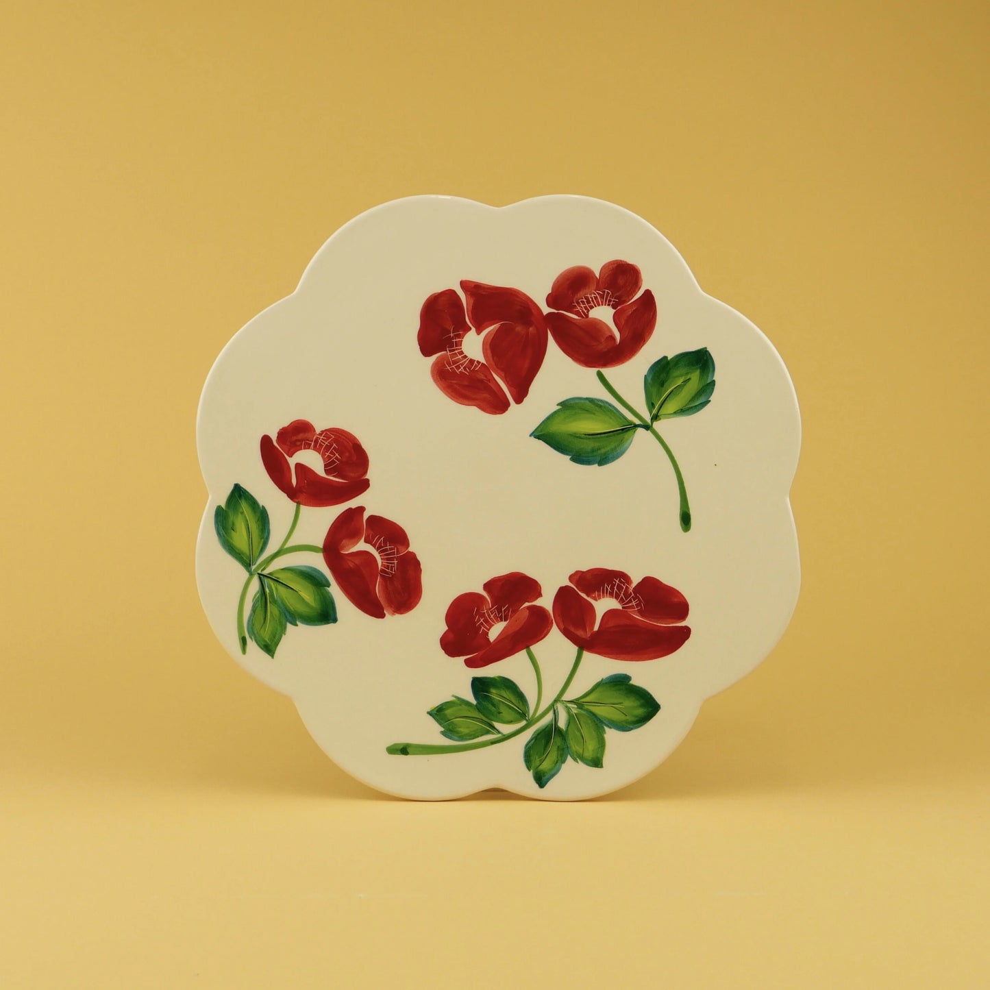 Red Scallop Shaped Plate